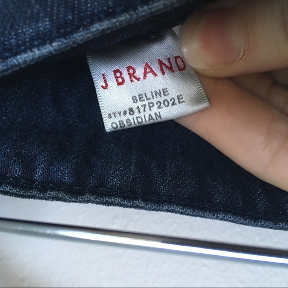 J. Brand ~ jeans in the Seline obsidian style - Picture 5 of 8